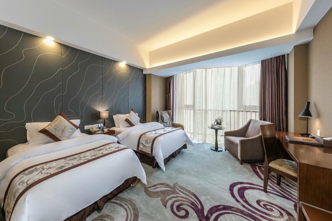 Jinjiang Metropolo Cangshan Wanda Plaza Hotel 福州 エクステリア 写真
