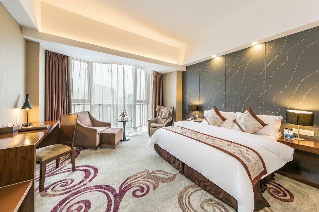 Jinjiang Metropolo Cangshan Wanda Plaza Hotel 福州 エクステリア 写真