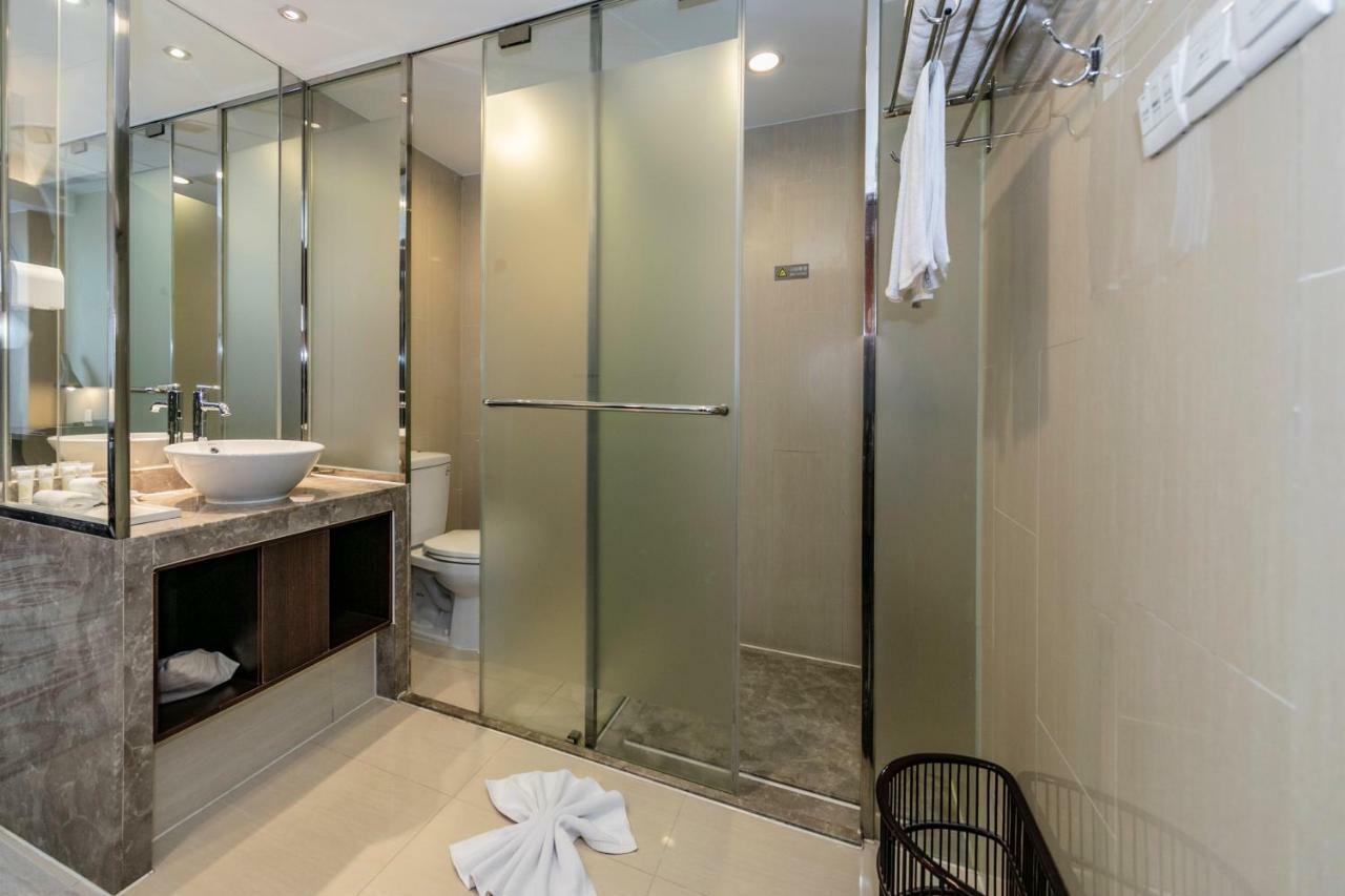 Jinjiang Metropolo Cangshan Wanda Plaza Hotel 福州 エクステリア 写真